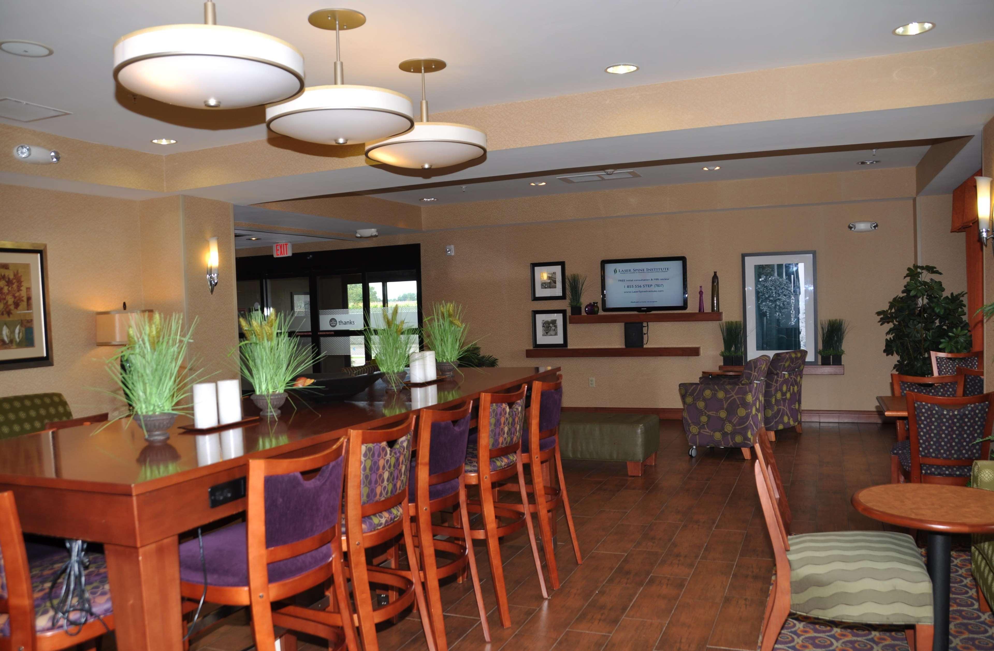 Hampton Inn Macomb Exterior foto