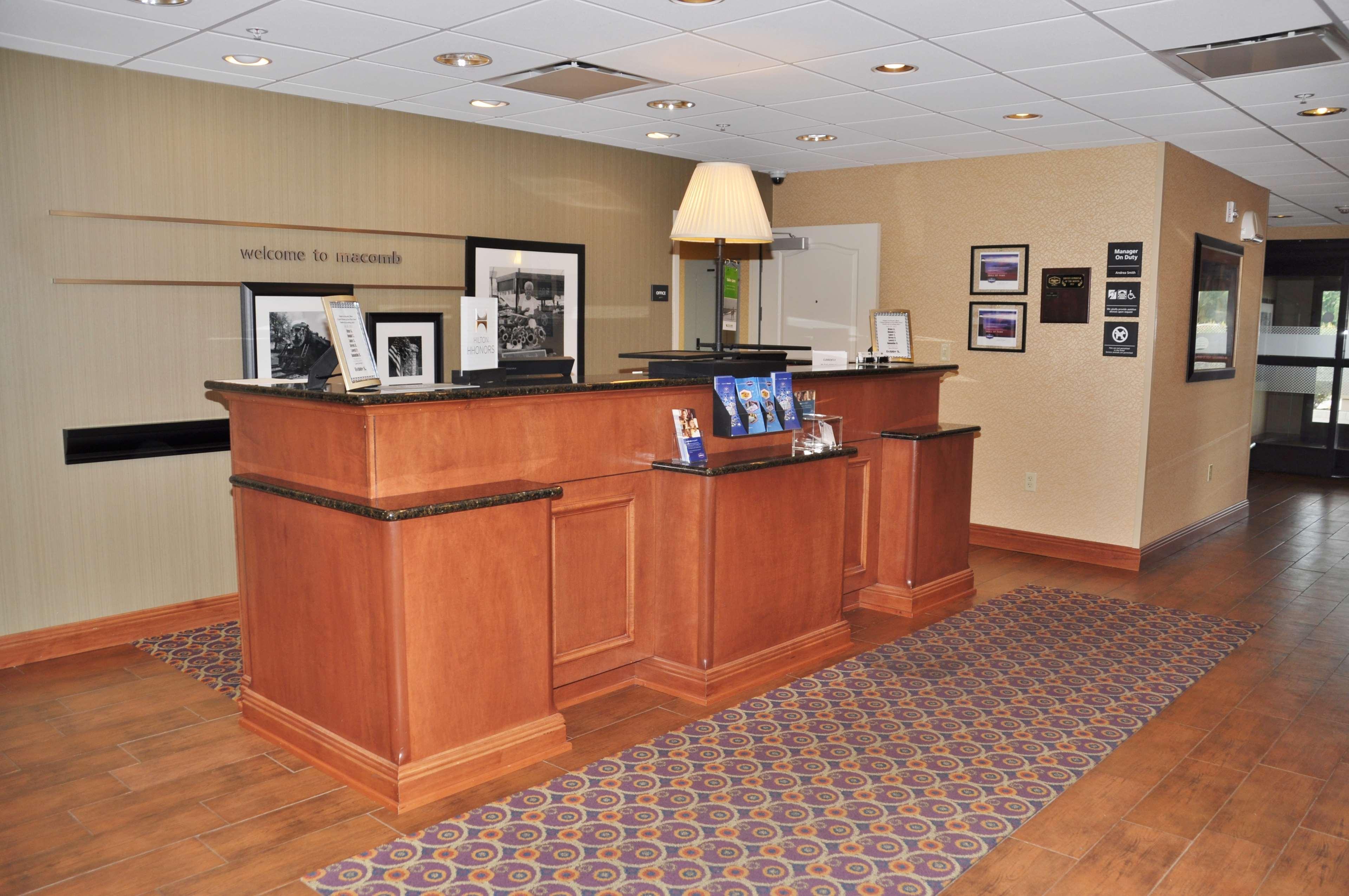 Hampton Inn Macomb Exterior foto
