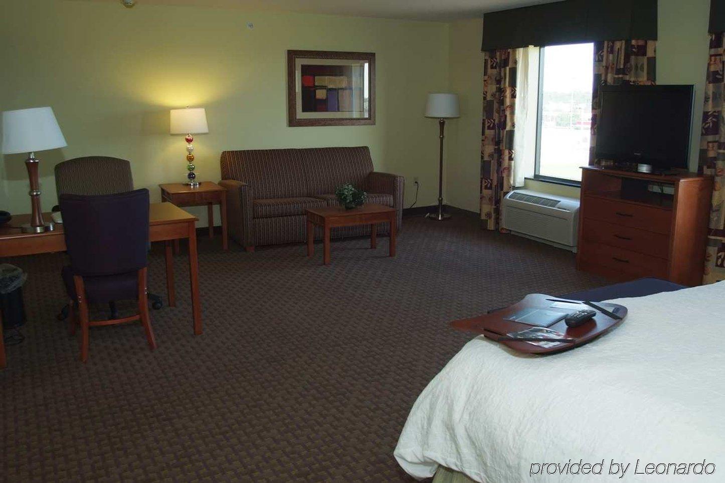 Hampton Inn Macomb Habitación foto