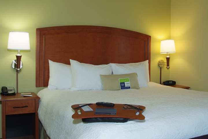 Hampton Inn Macomb Habitación foto